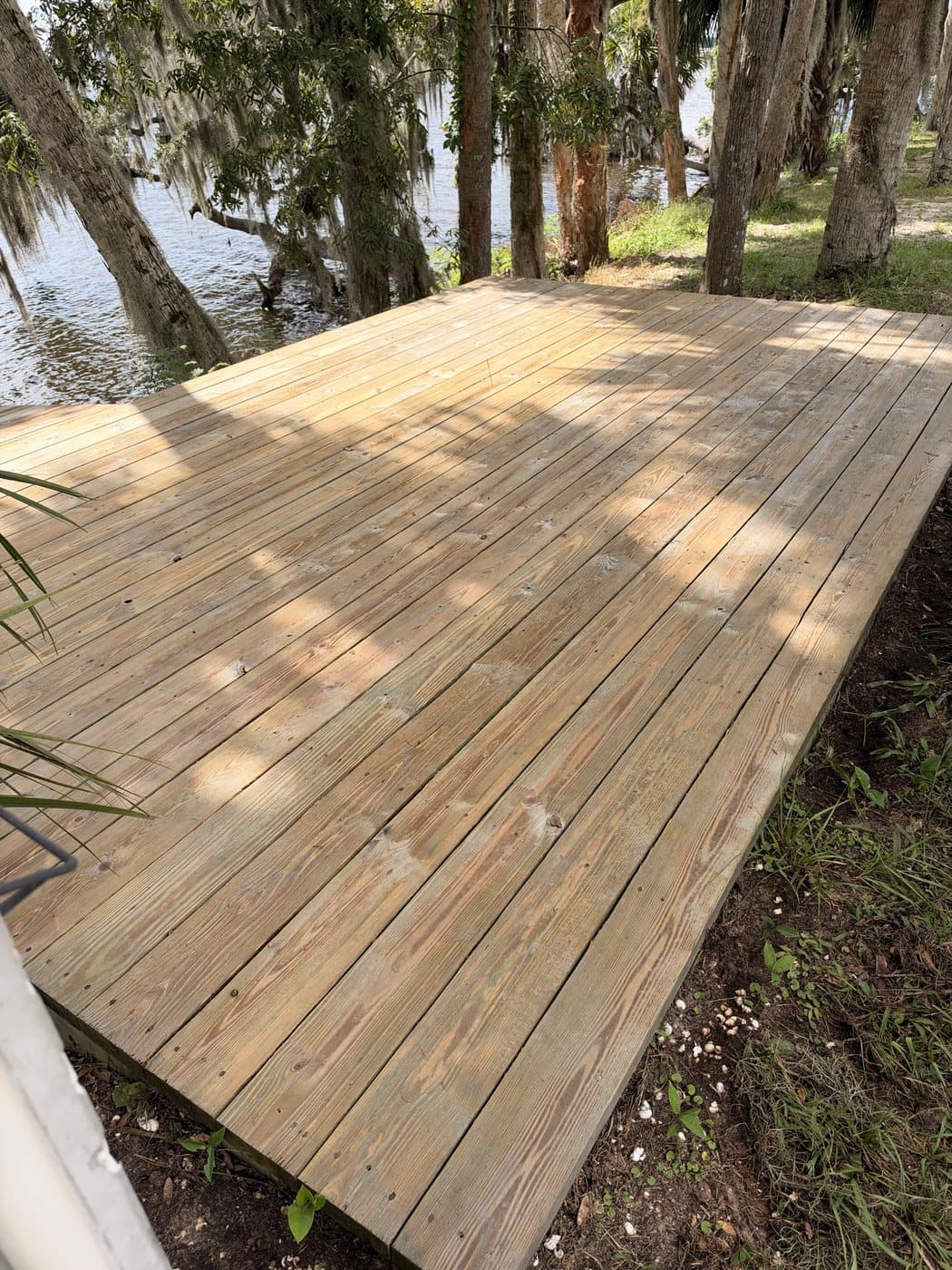 Waterfront wood deck clean and bright after cleaning